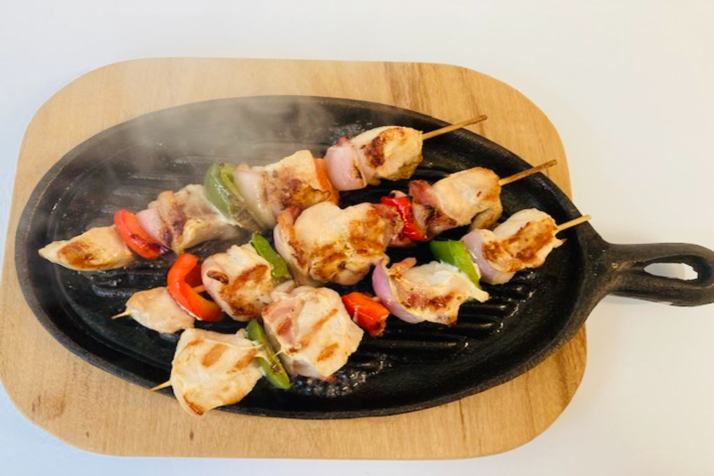Chicken, Bacon, Red Onion and Bell Pepper Skewers/Kebabs